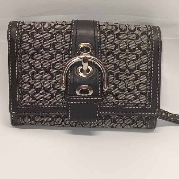 Coach Handbags - Coach Signature Jacquard Leather Envelope Buckle Bifold Wallet Zip